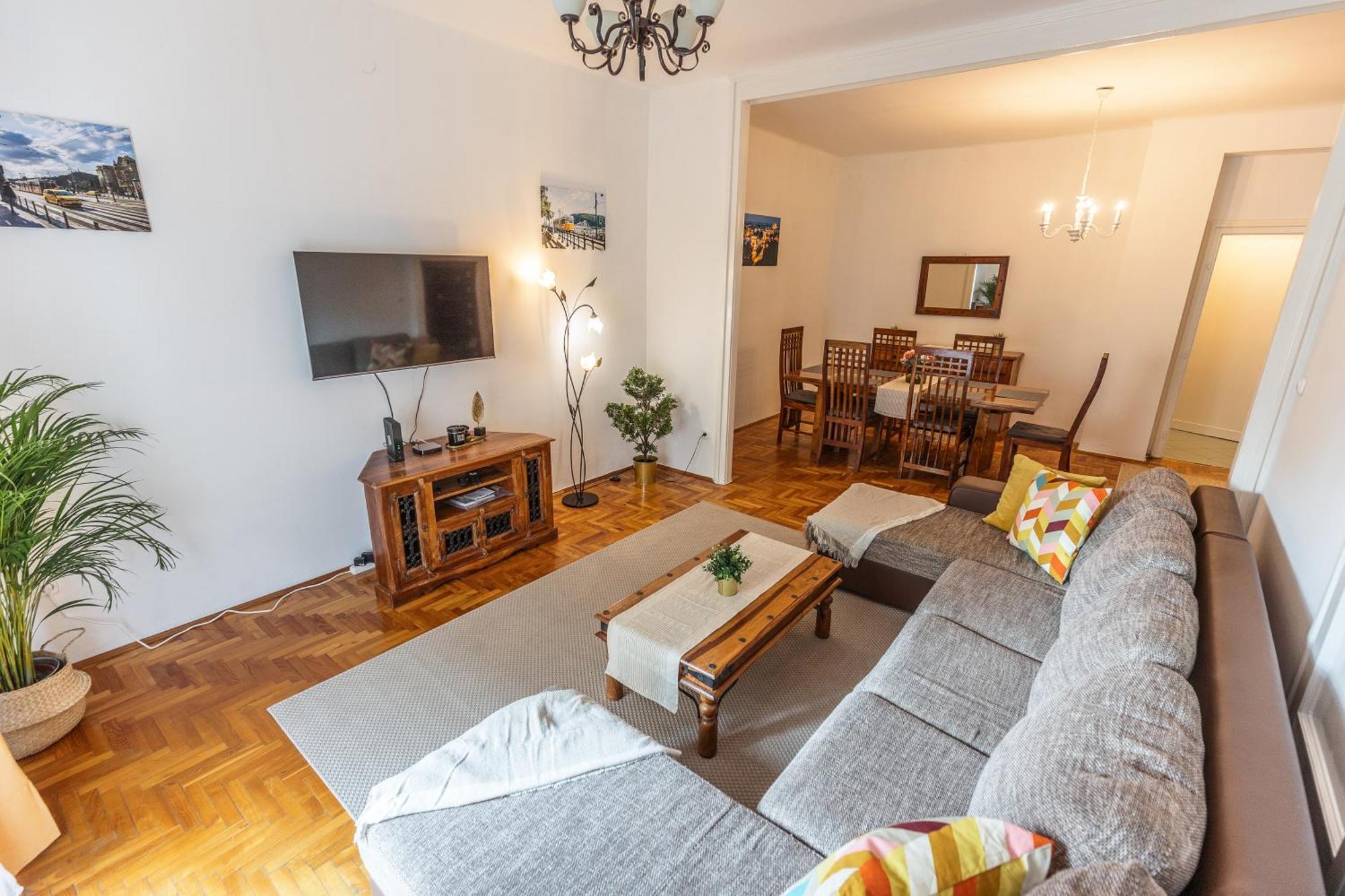 Bright & Spacious Riverside Apartment With Balcony Budapeste Exterior foto